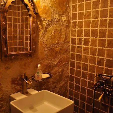 Stone Pool House Gouvia *