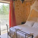 度假居 Stone Pool House Gouvia