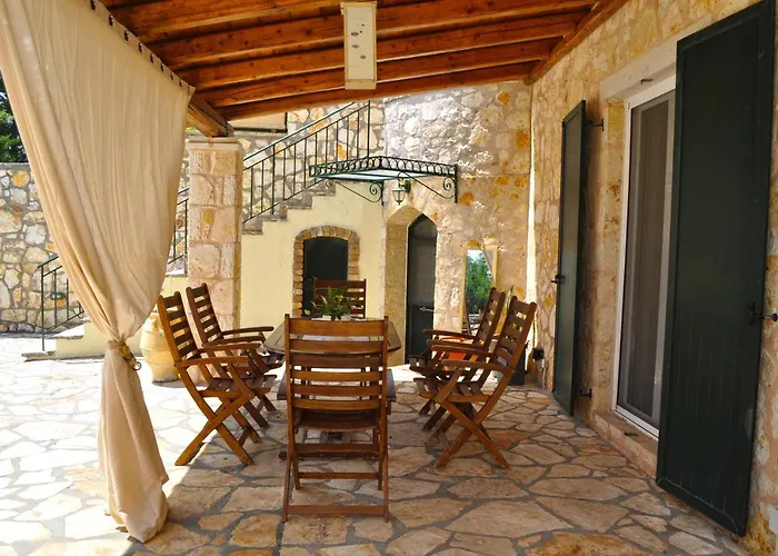 Stone Pool House Gouvia Pouládes