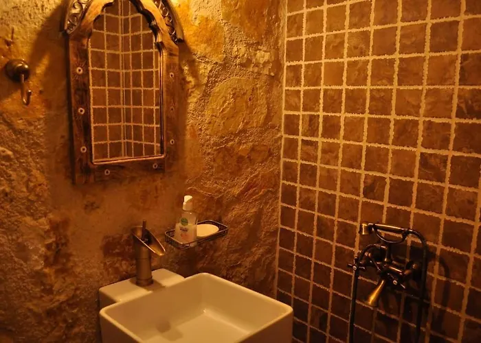 Stone Pool House Gouvia *